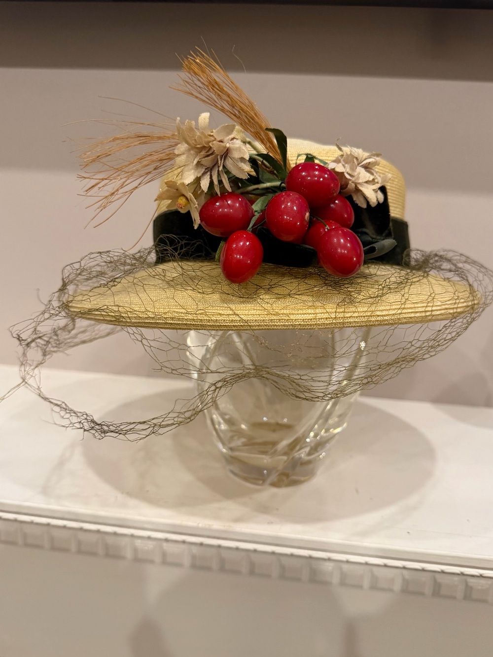 Vintage 1940-50s  NY Creation Straw Millinery Hat with Cherry & Floral Trim sz22
